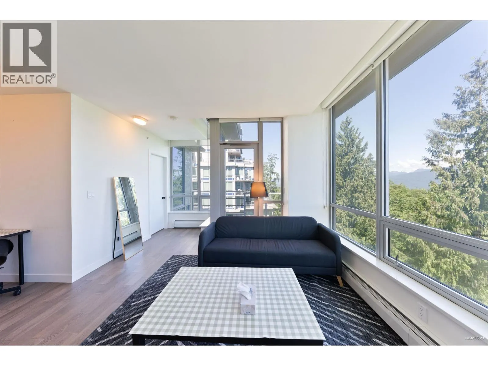503 9080 UNIVERSITY CRESCENT