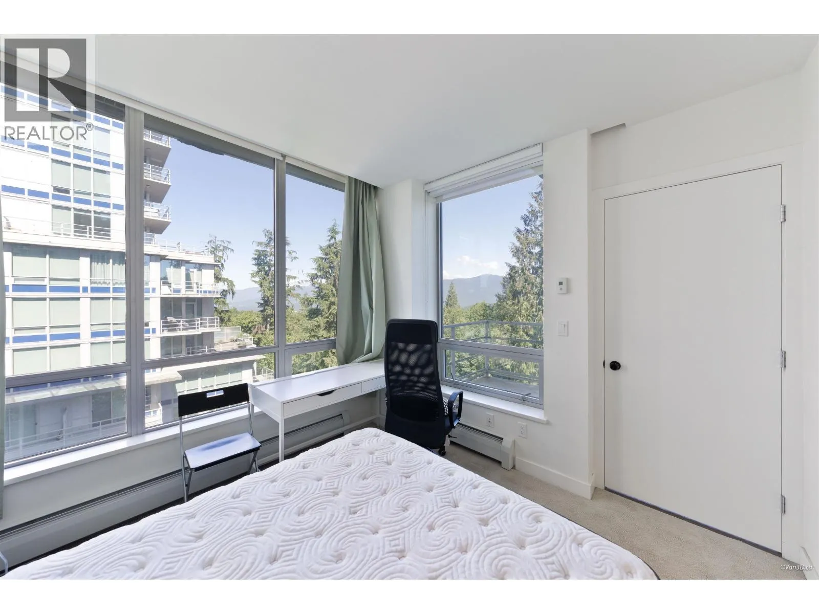 503 9080 UNIVERSITY CRESCENT