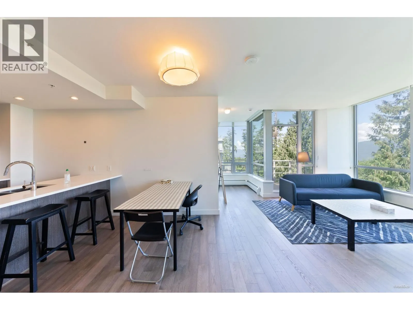 503 9080 UNIVERSITY CRESCENT