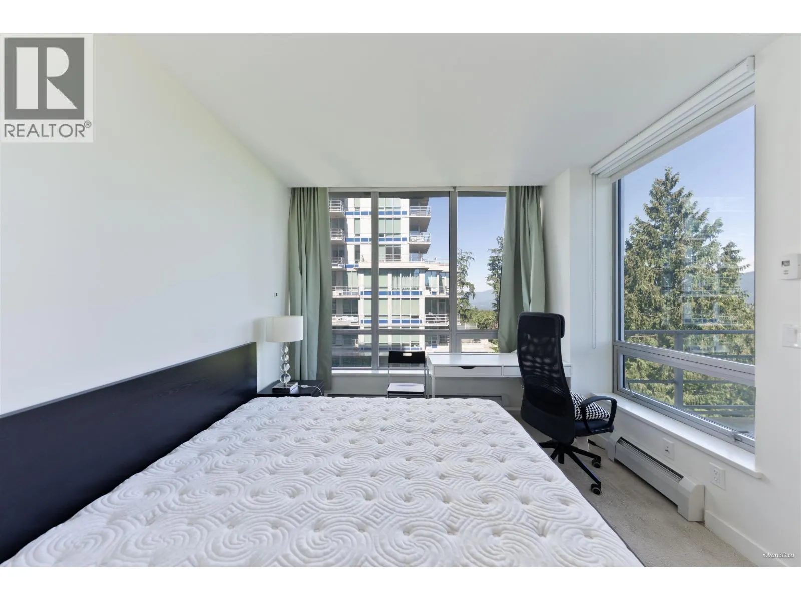 503 9080 UNIVERSITY CRESCENT