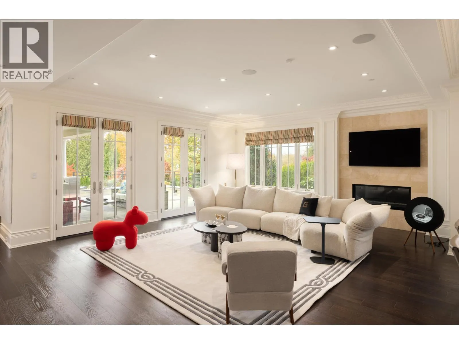 5795 NEWTON WYND