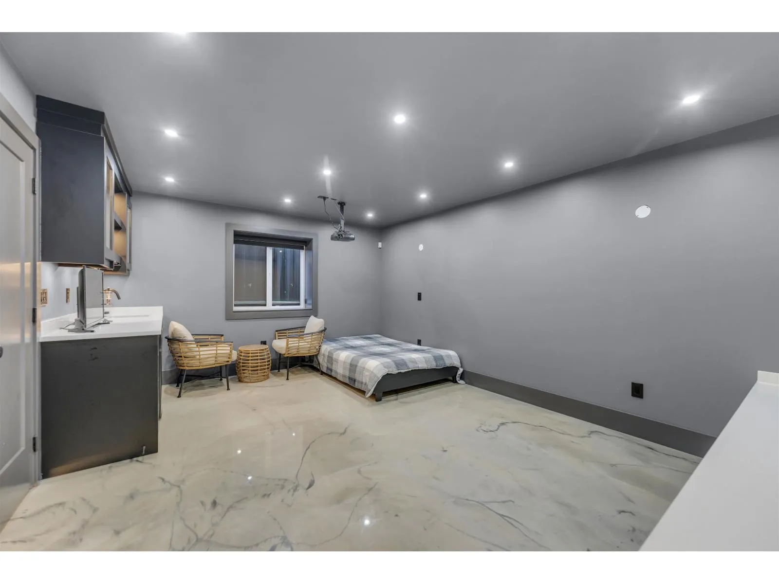 13390 112A AVENUE