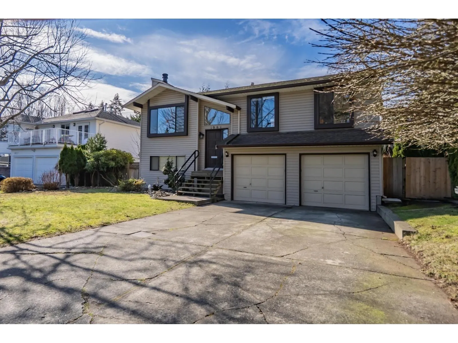 1981 158A STREET