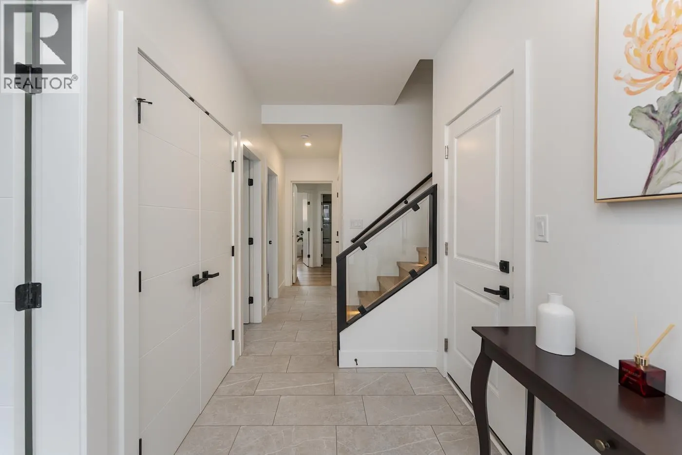 3445 MUNRO WAY