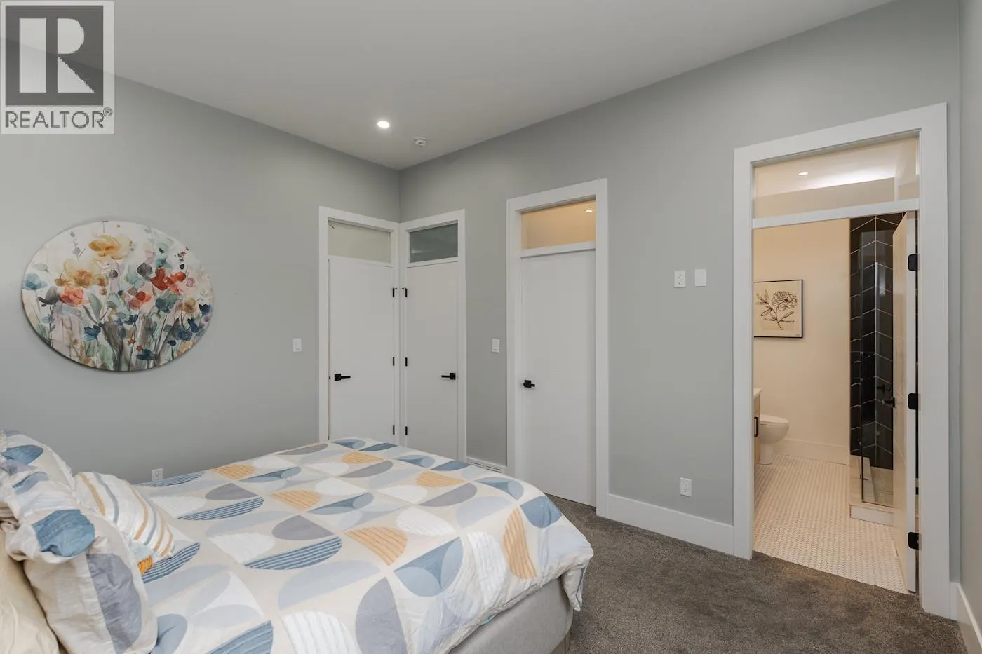 3445 MUNRO WAY