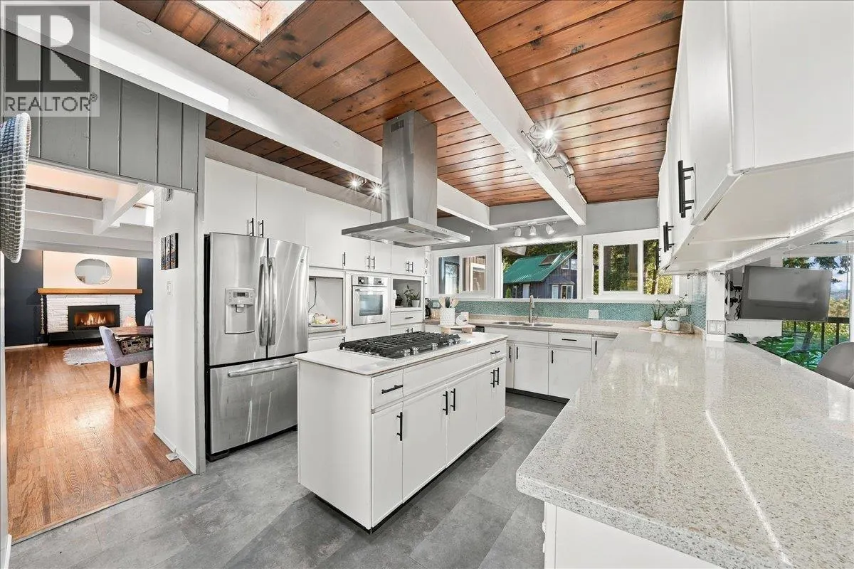 2363 WINDRIDGE DRIVE