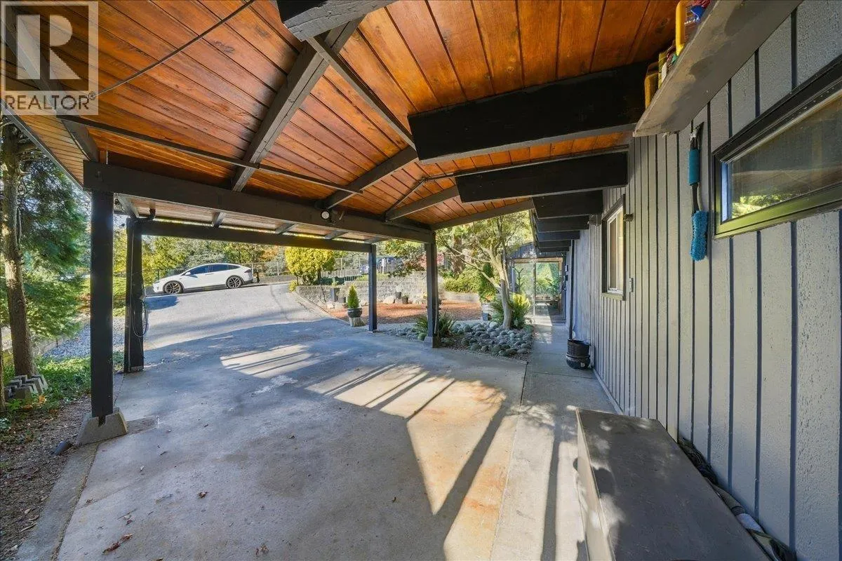 2363 WINDRIDGE DRIVE