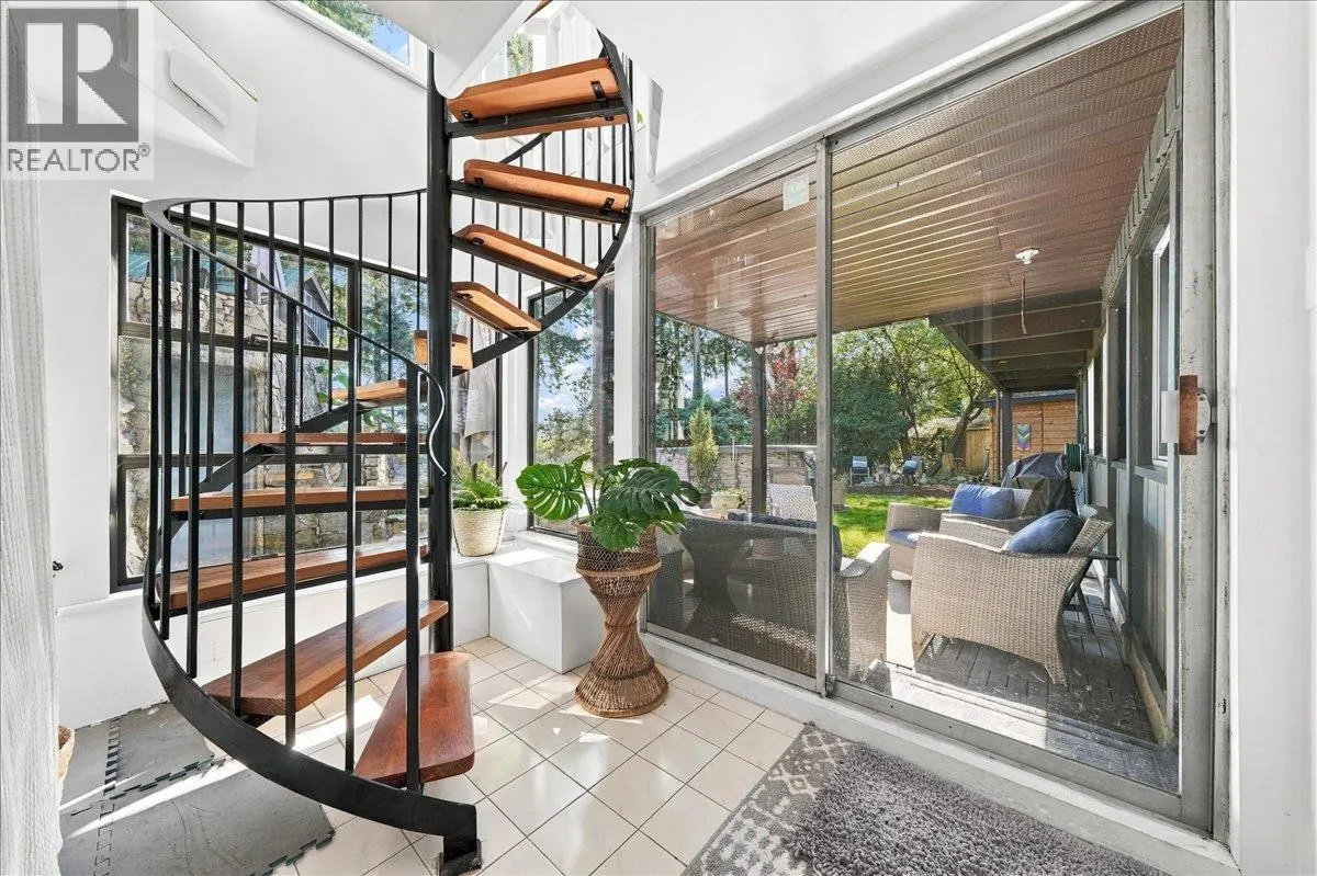 2363 WINDRIDGE DRIVE