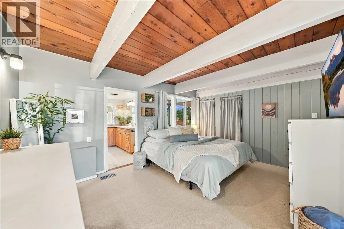 2363 WINDRIDGE DRIVE