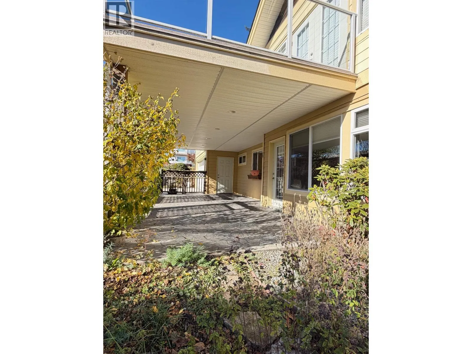 817 AURORA WAY