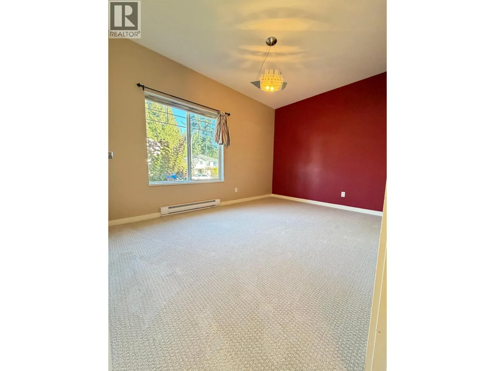 817 AURORA WAY