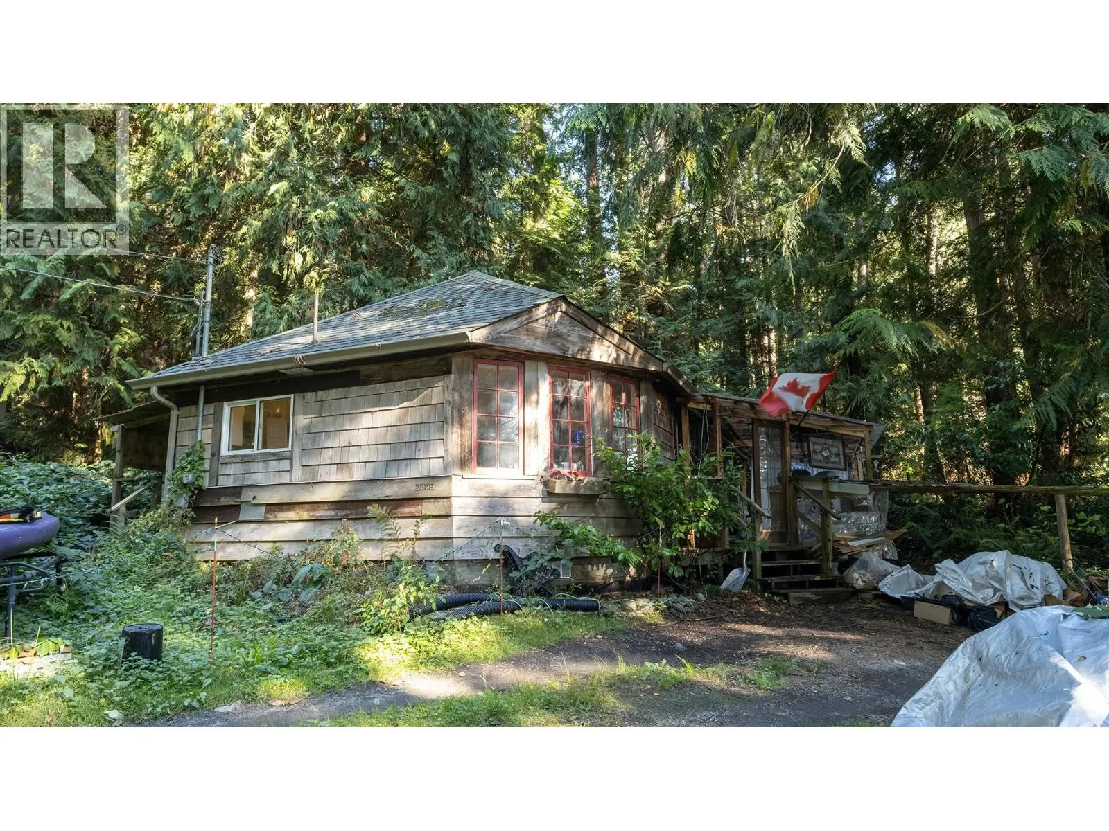 2909 LATIMER ROAD