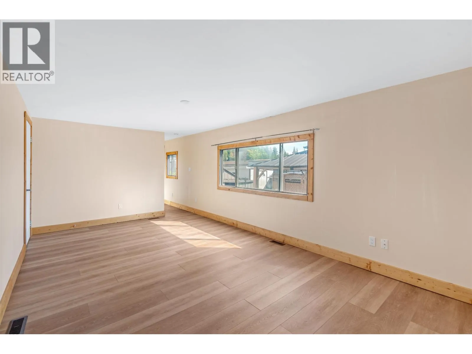 39 8680 CASTLE ROAD