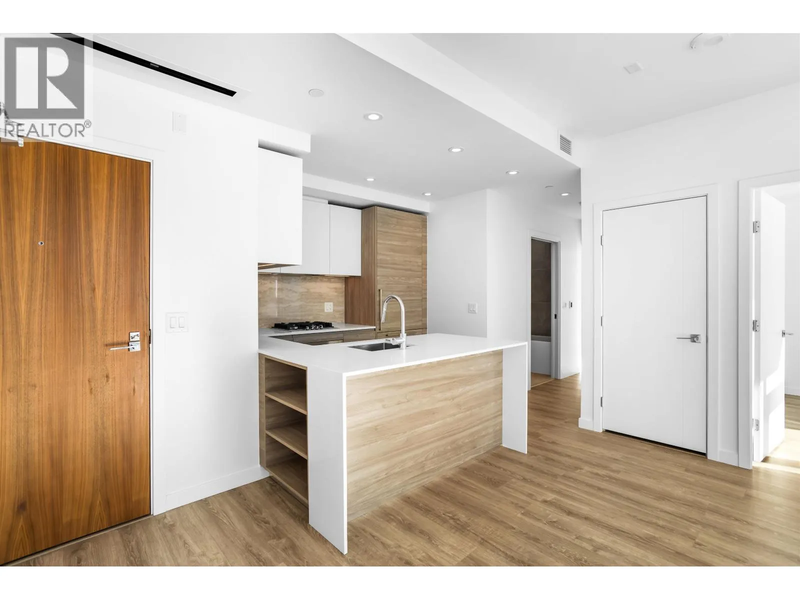 4201 680 QUAYSIDE DRIVE