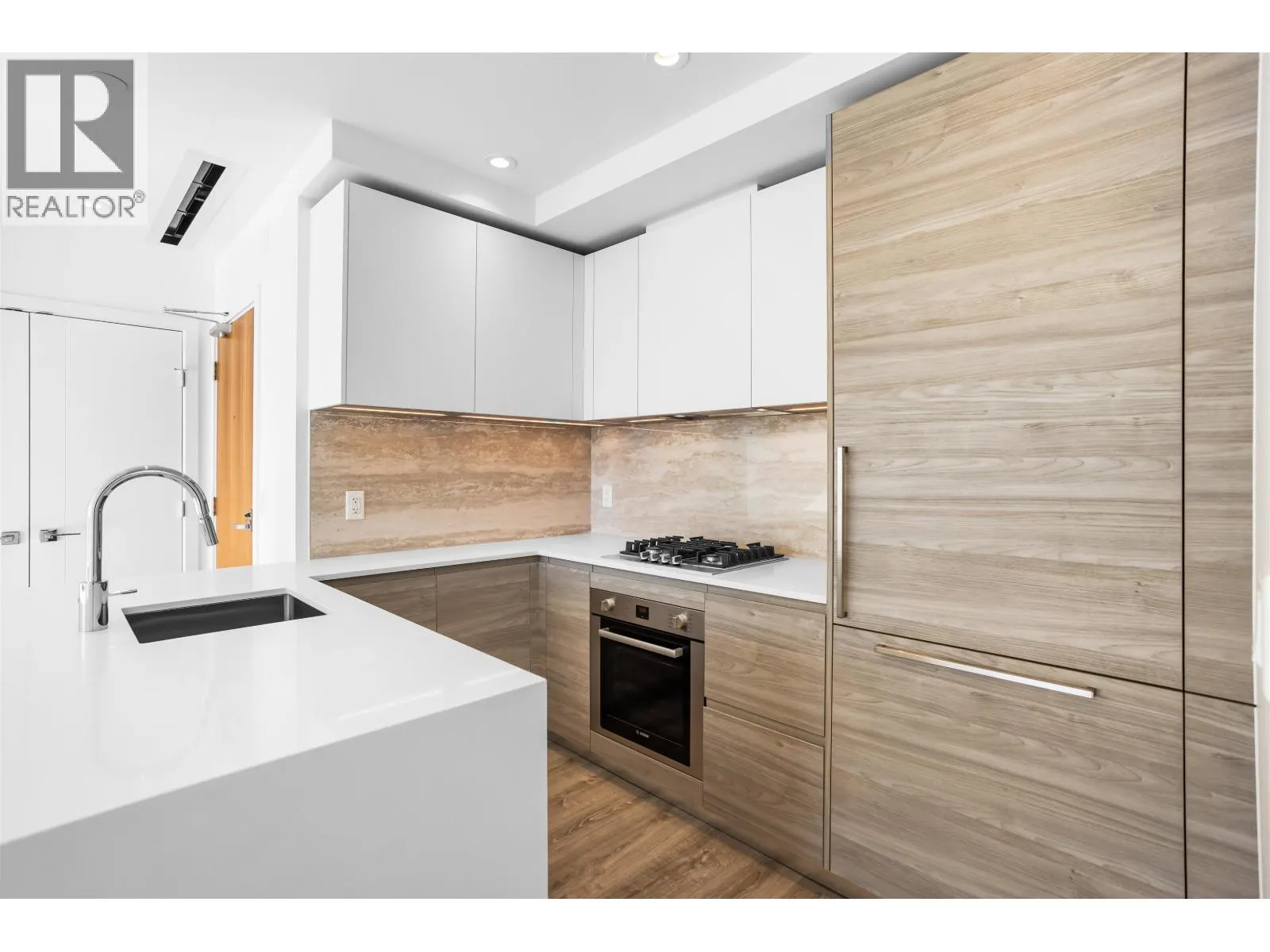 4201 680 QUAYSIDE DRIVE