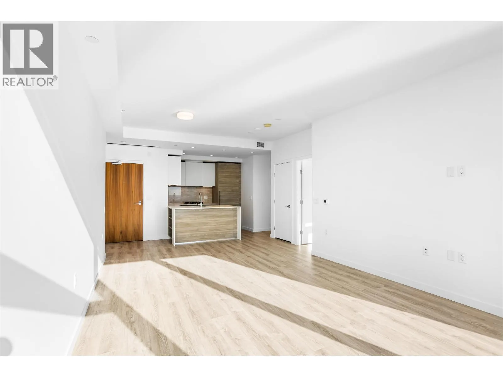 4201 680 QUAYSIDE DRIVE