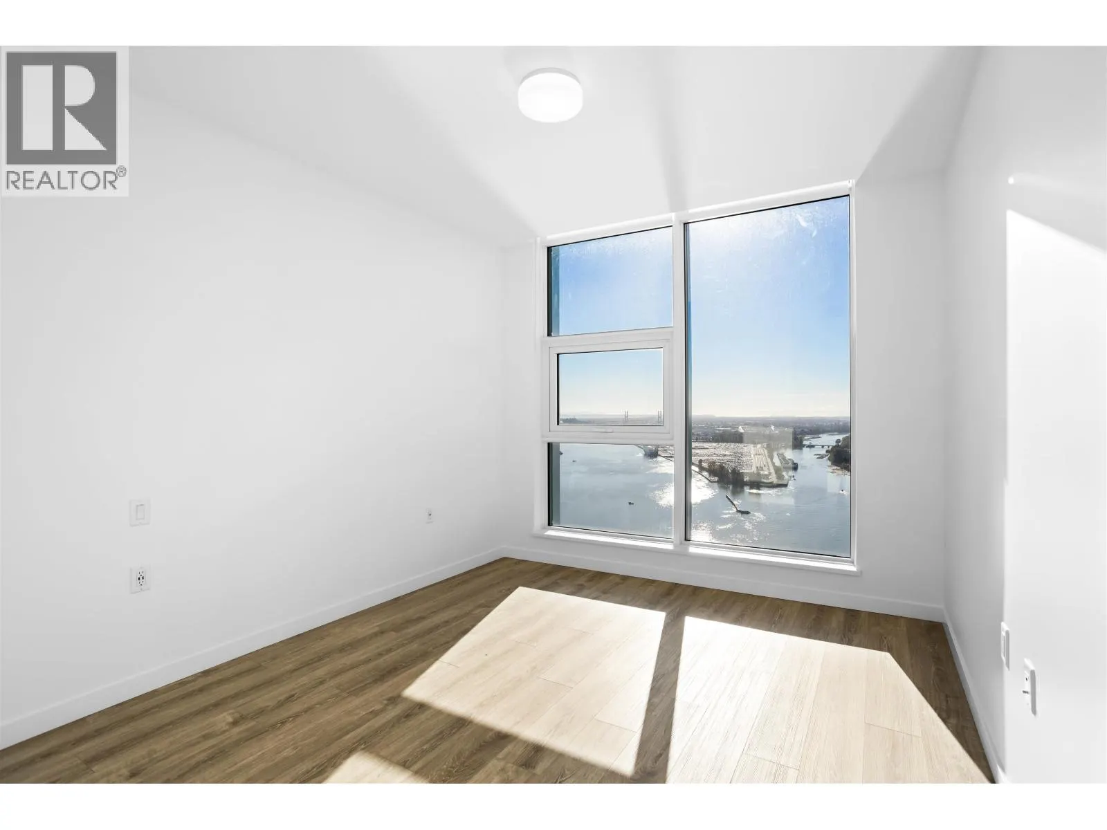 4201 680 QUAYSIDE DRIVE