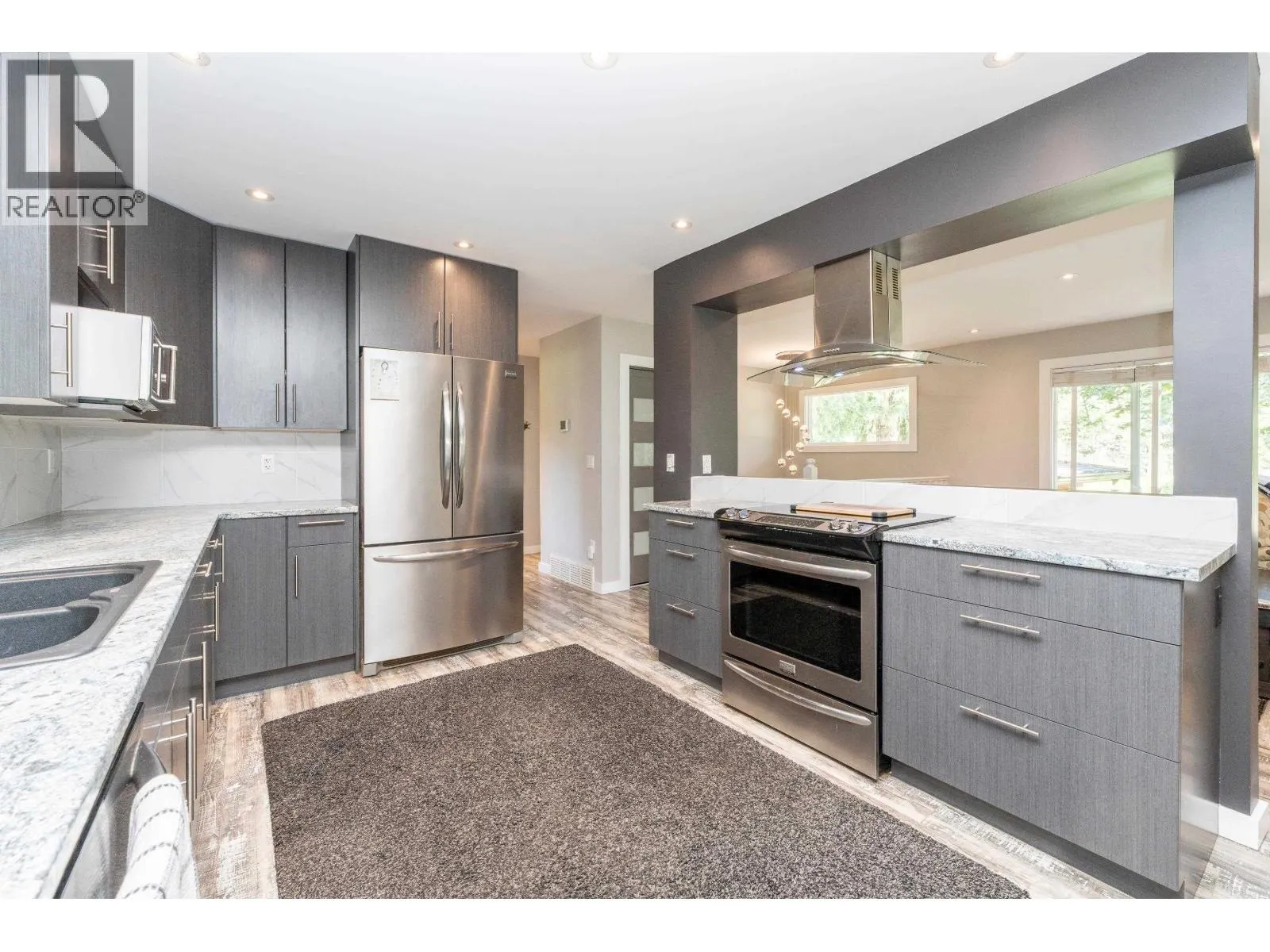 10069 276 STREET