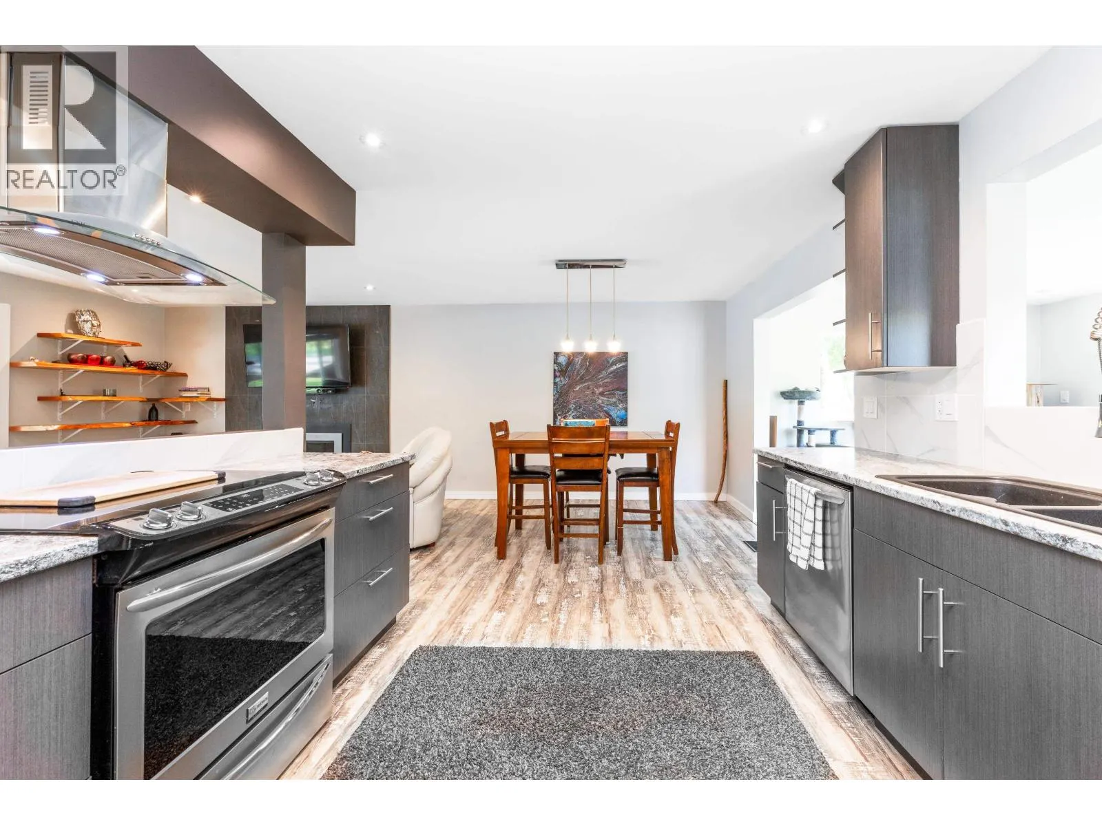10069 276 STREET