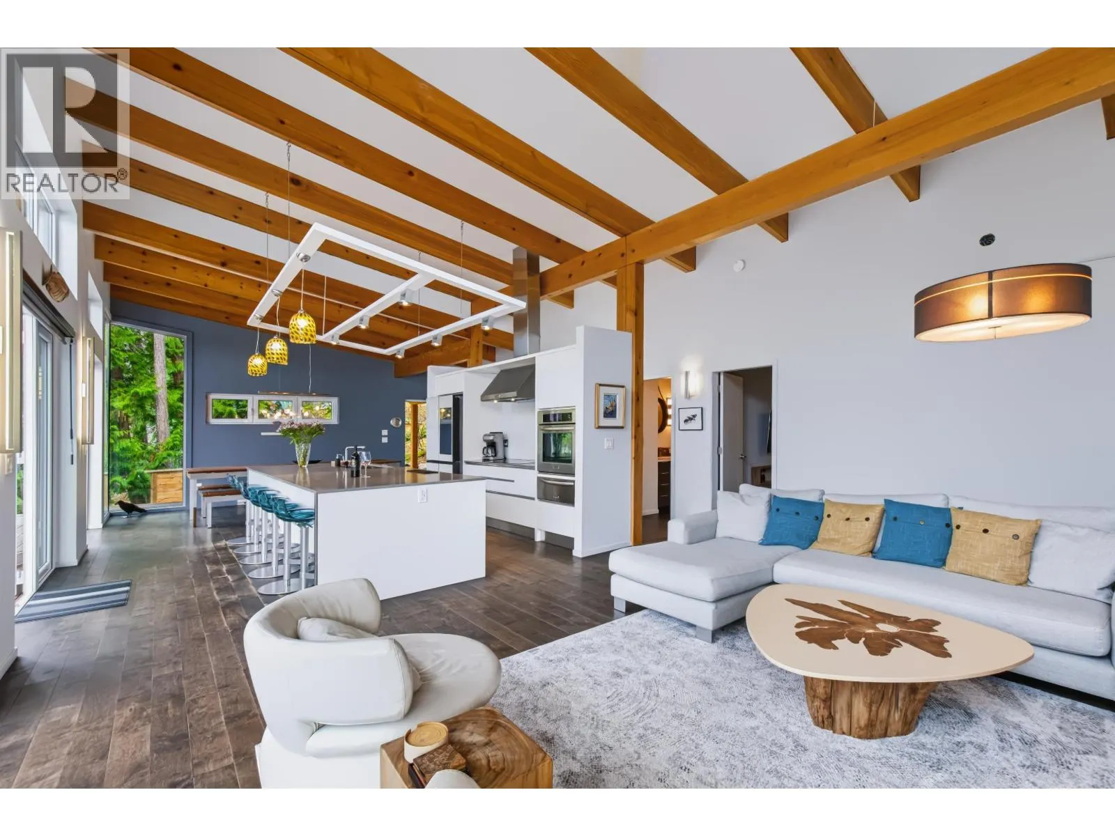 1079 CENTER BAY ROAD