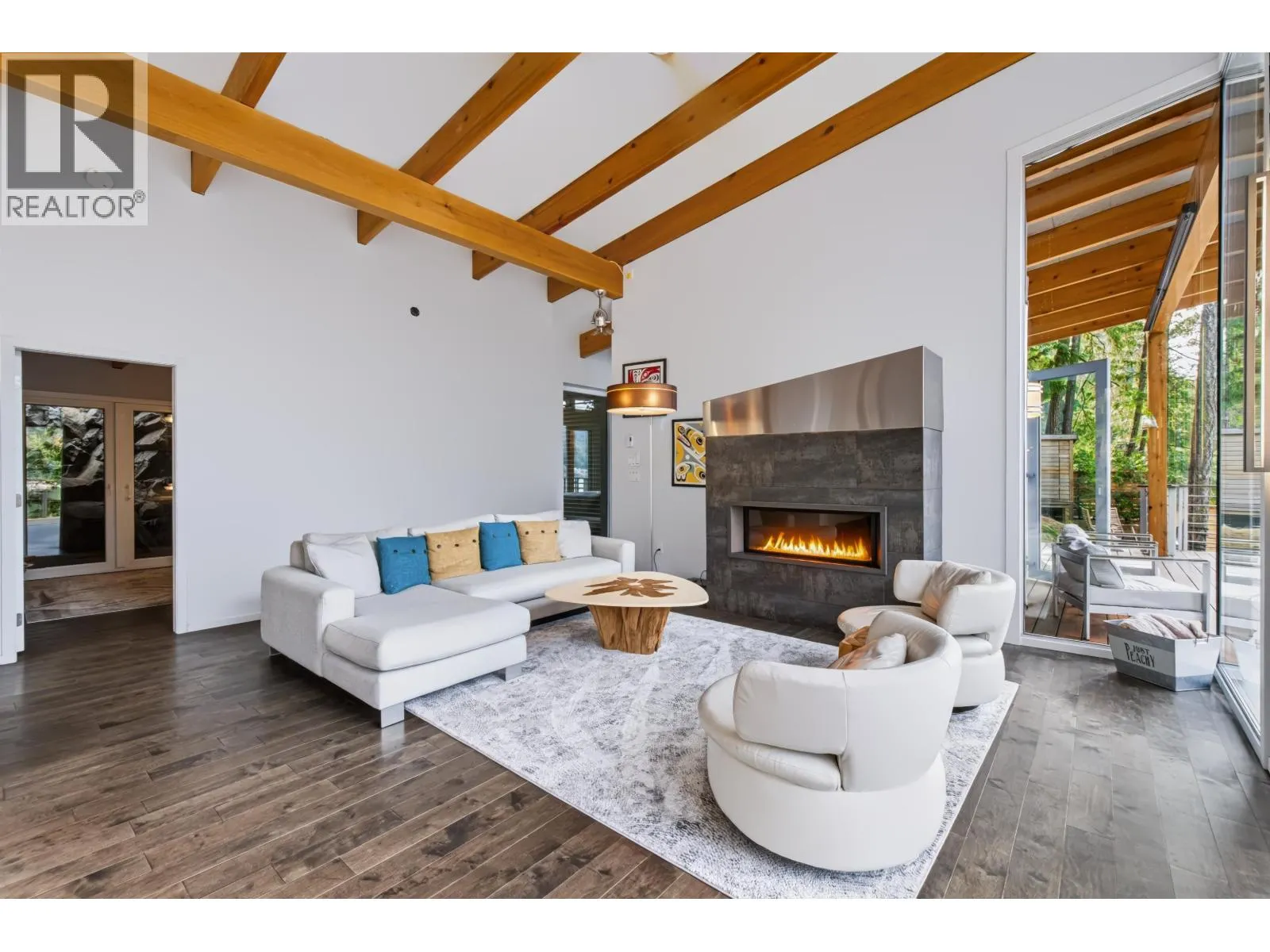 1079 CENTER BAY ROAD