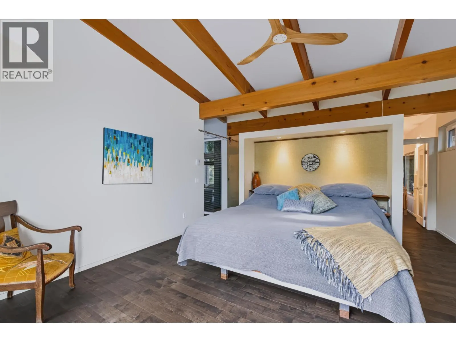 1079 CENTER BAY ROAD