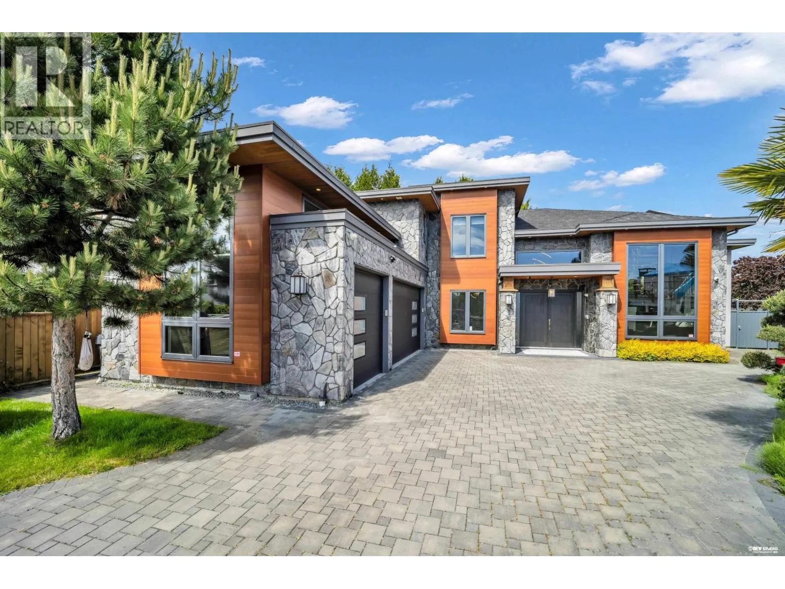 7280 LOMBARD ROAD