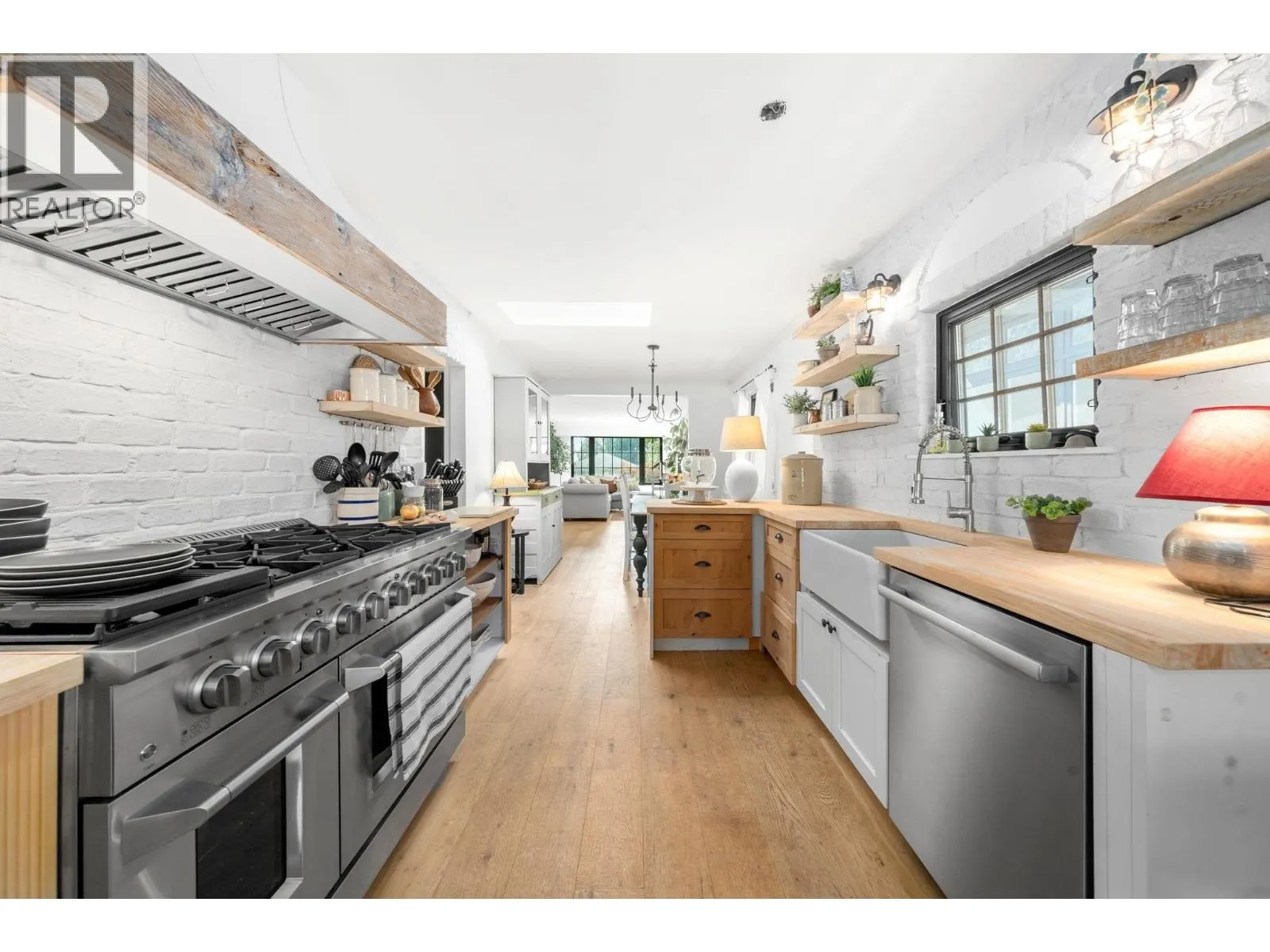 626 E 13TH STREET