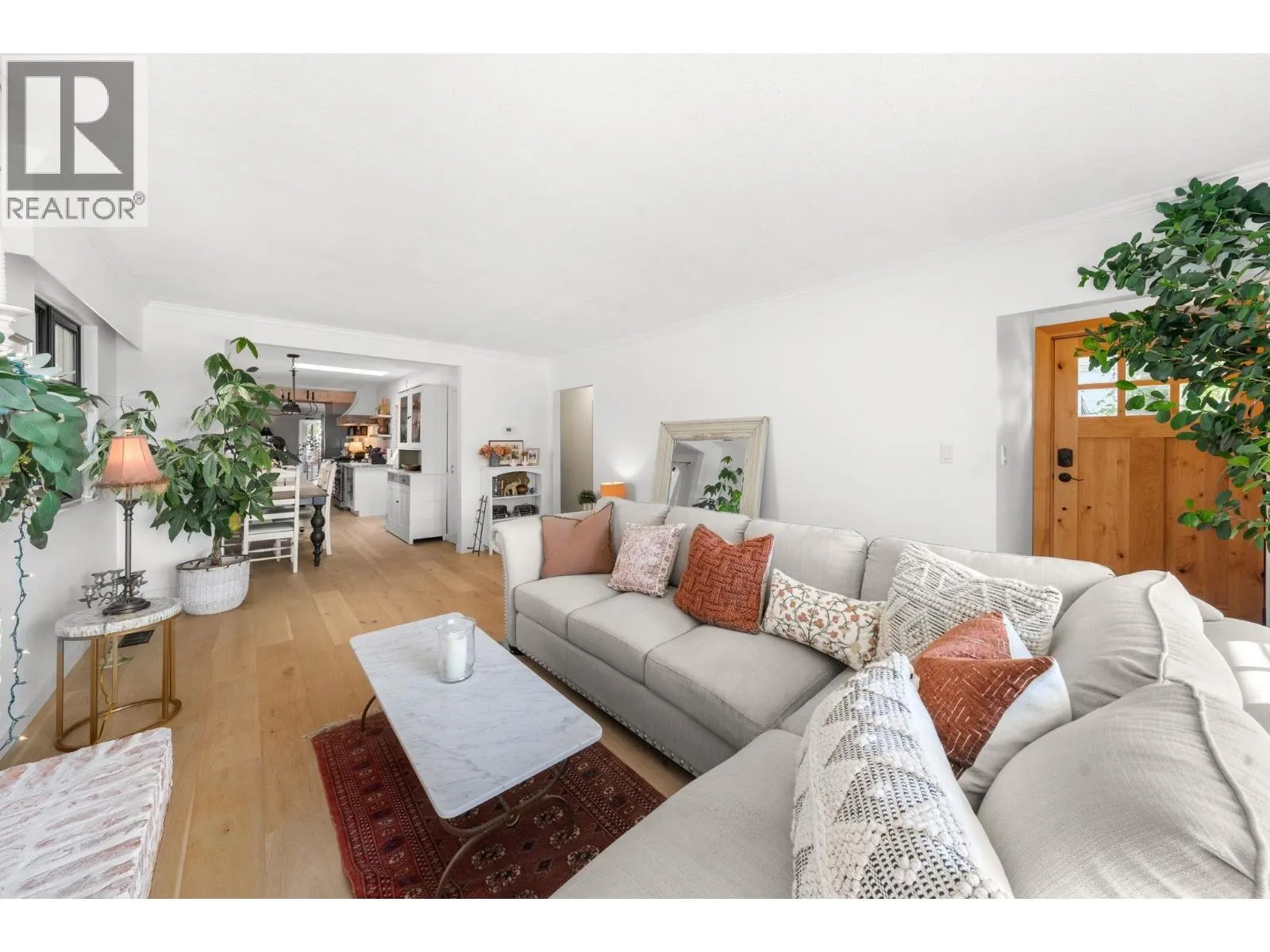 626 E 13TH STREET