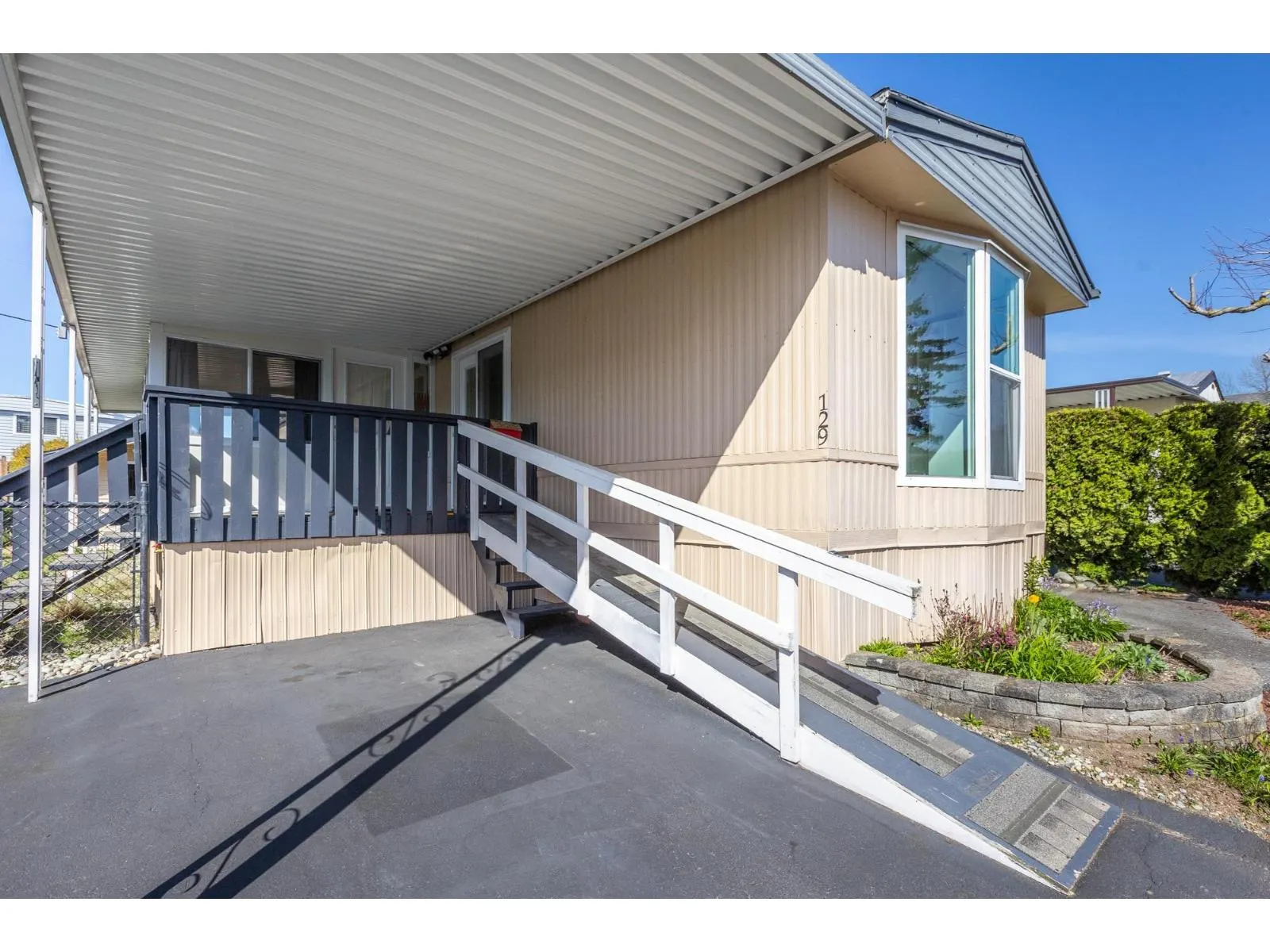 129 27111 0 AVENUE