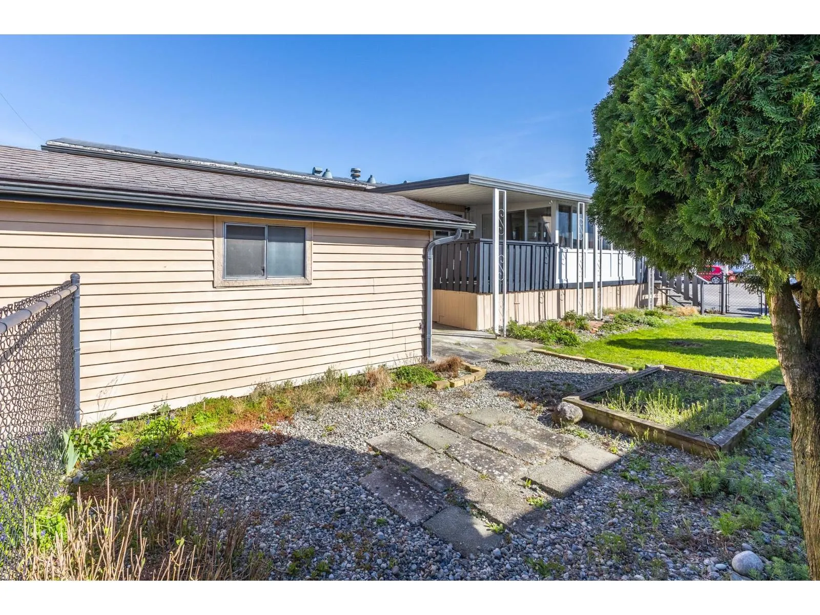 129 27111 0 AVENUE