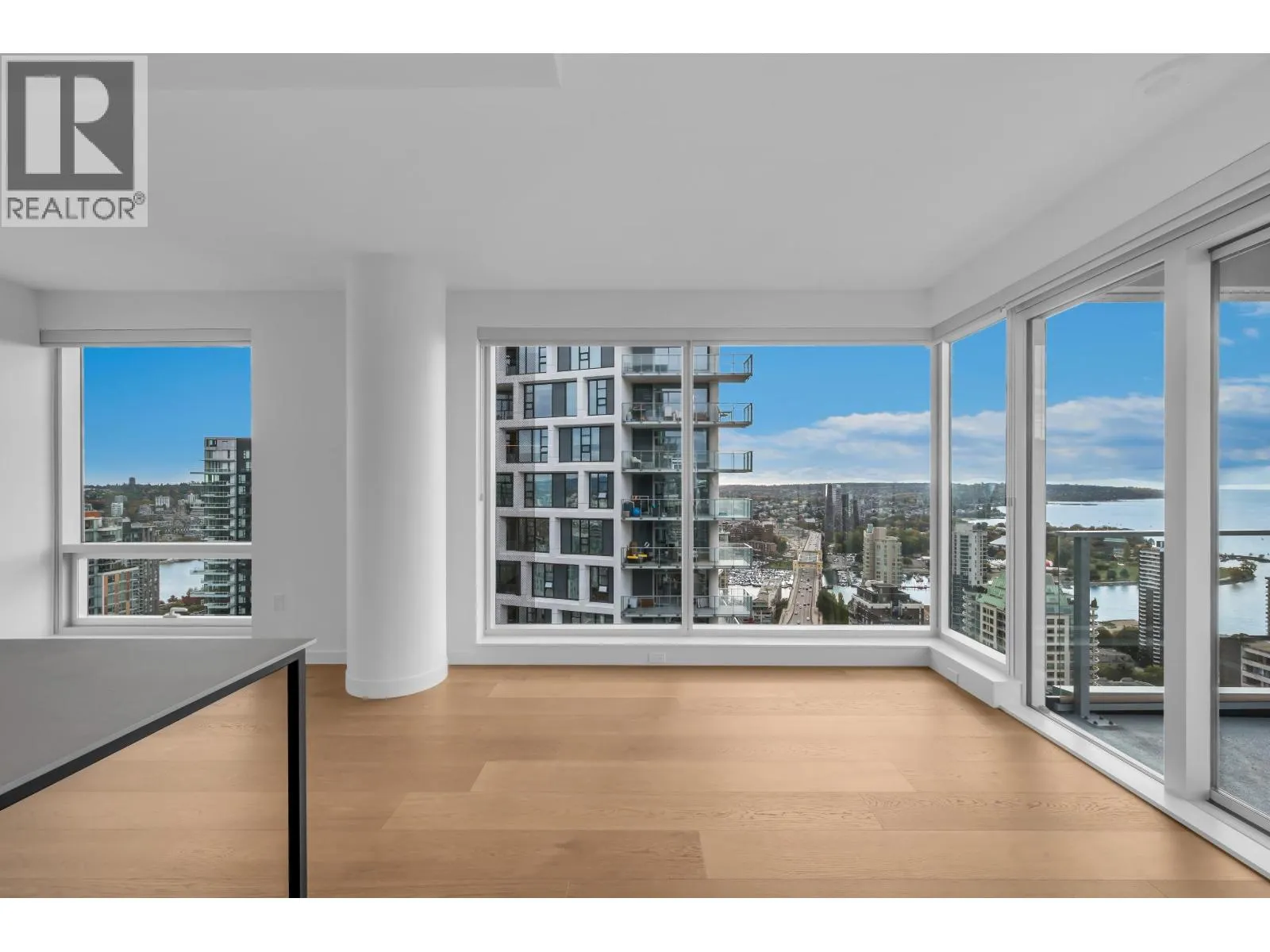 3307 1277 HORNBY STREET
