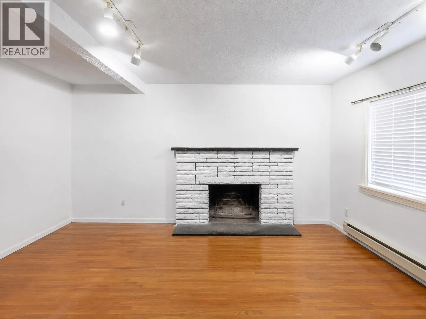 380 E 58TH AVENUE