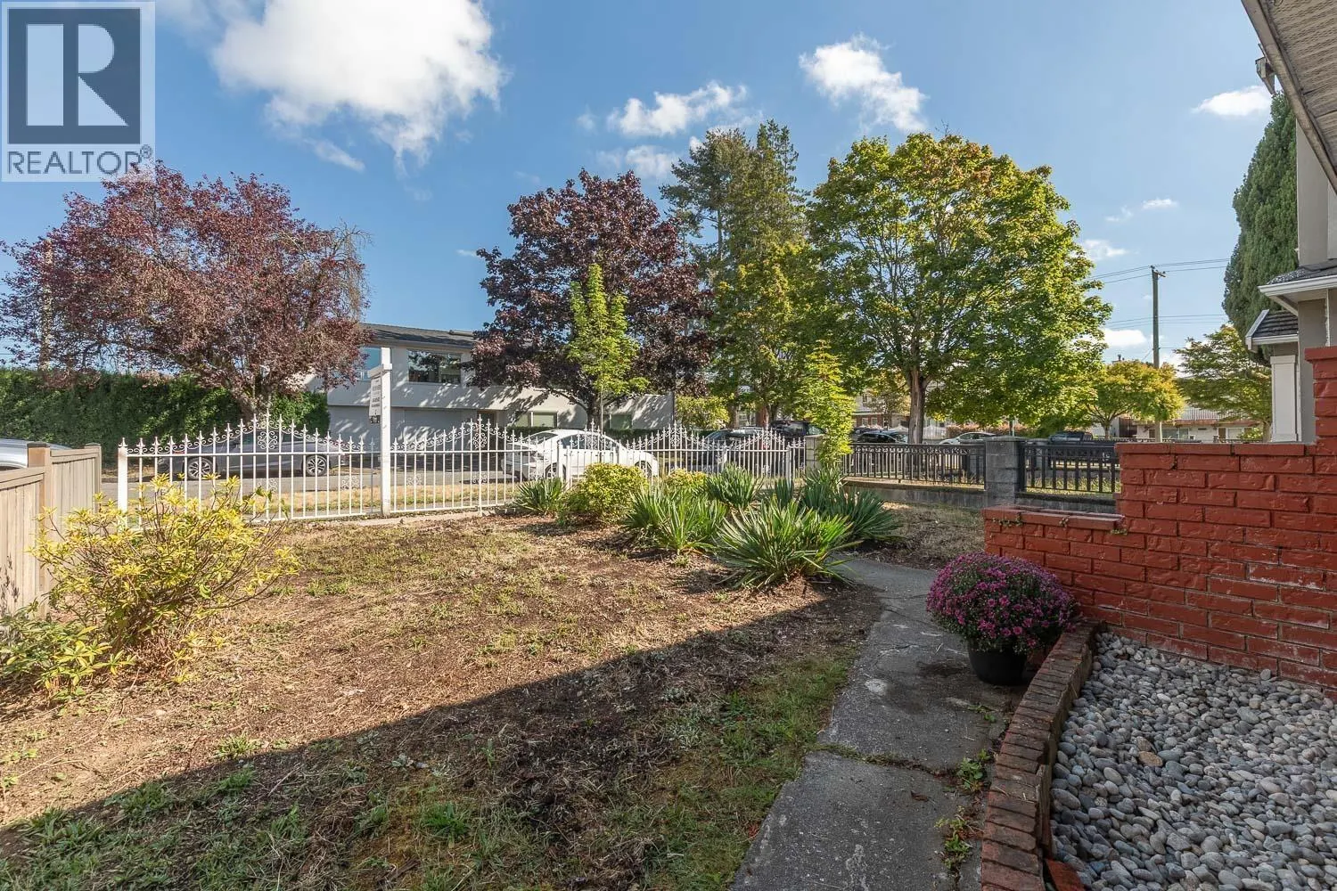 380 E 58TH AVENUE
