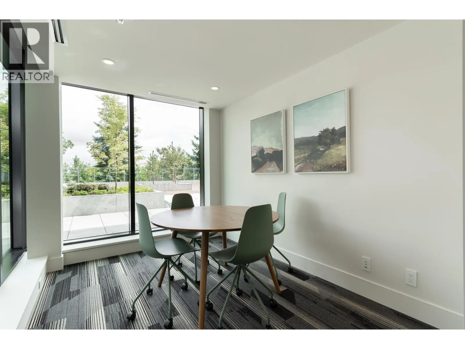 605 6833 PEARSON WAY