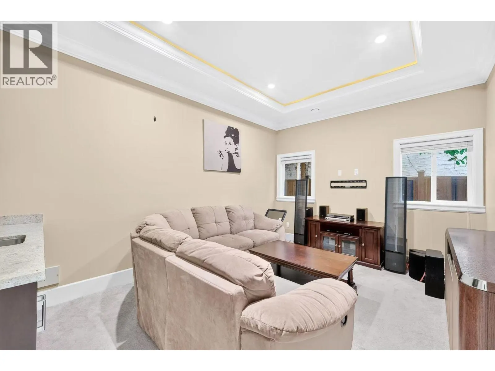 9491 GLENBROOK DRIVE