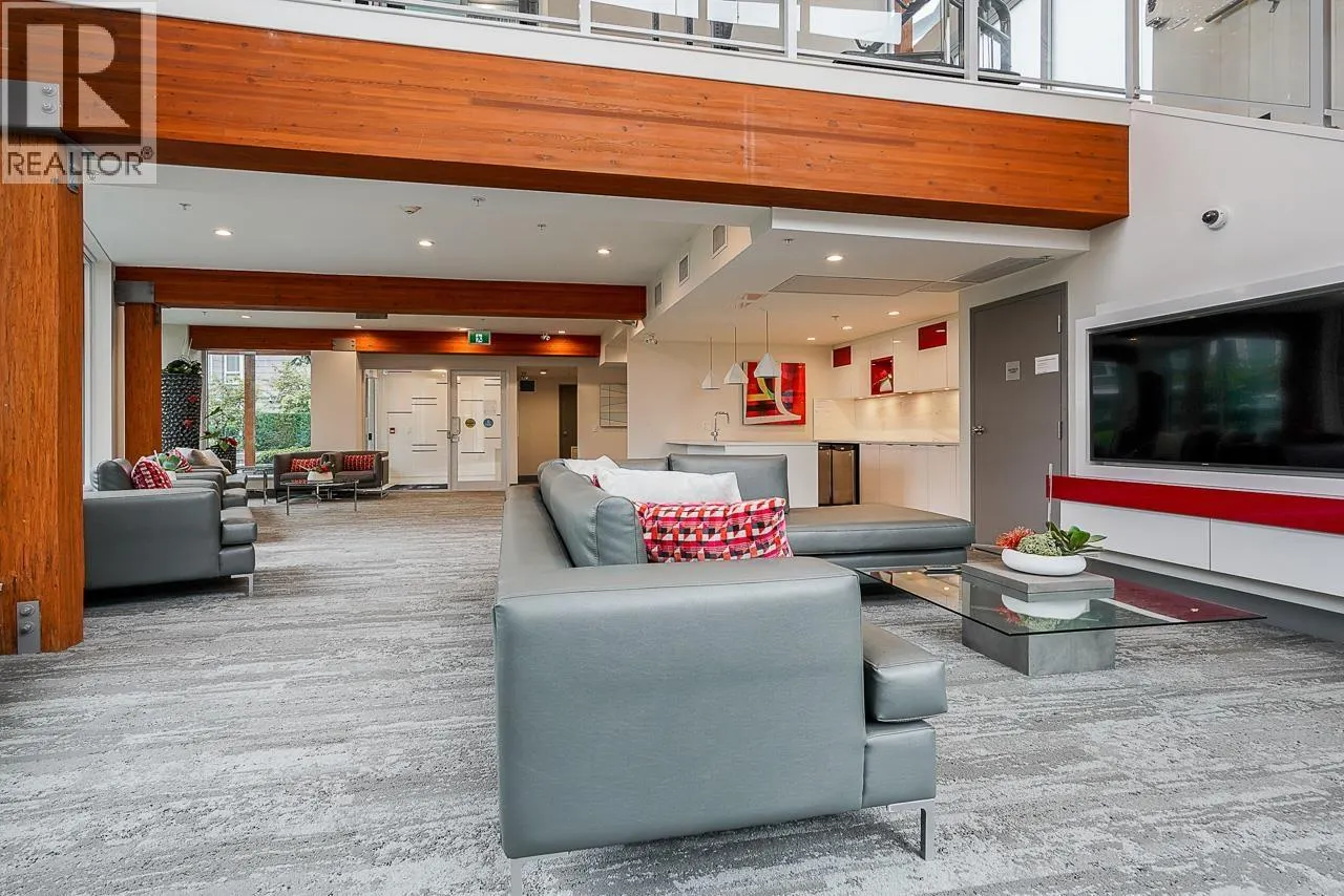 1006 3281 E KENT AVENUE NORTH