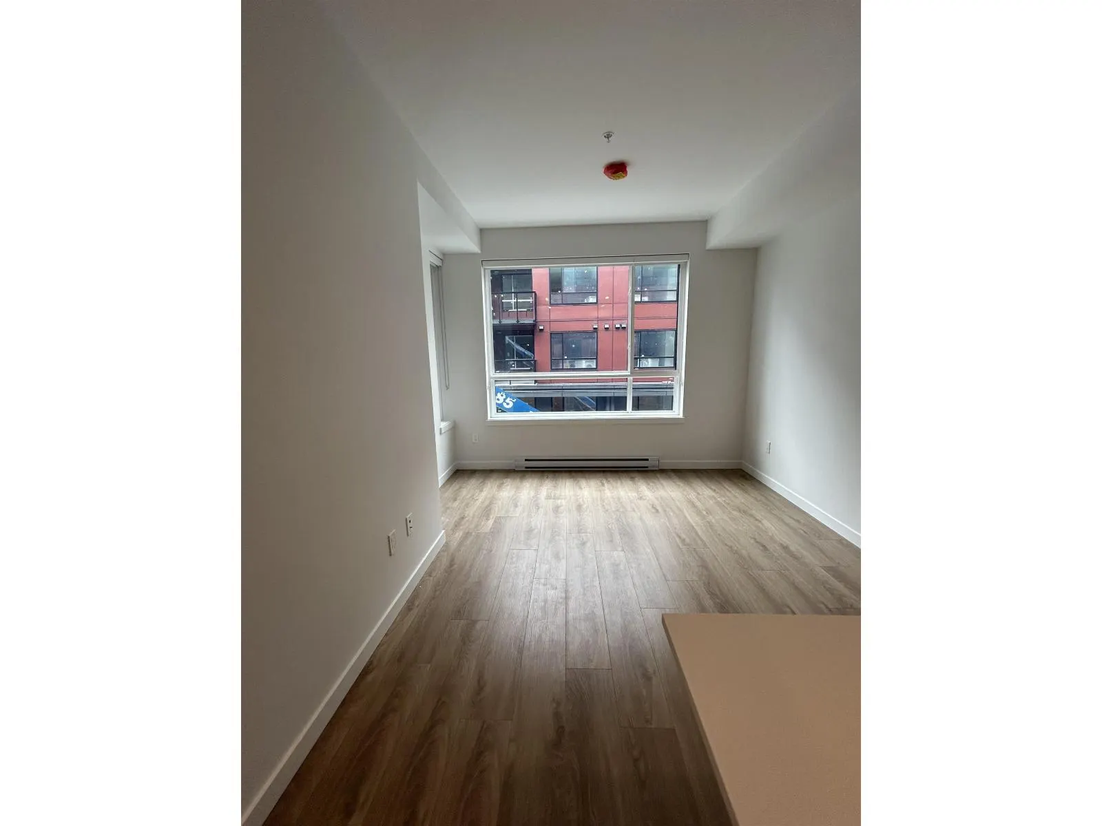 E410 13858 108 AVENUE