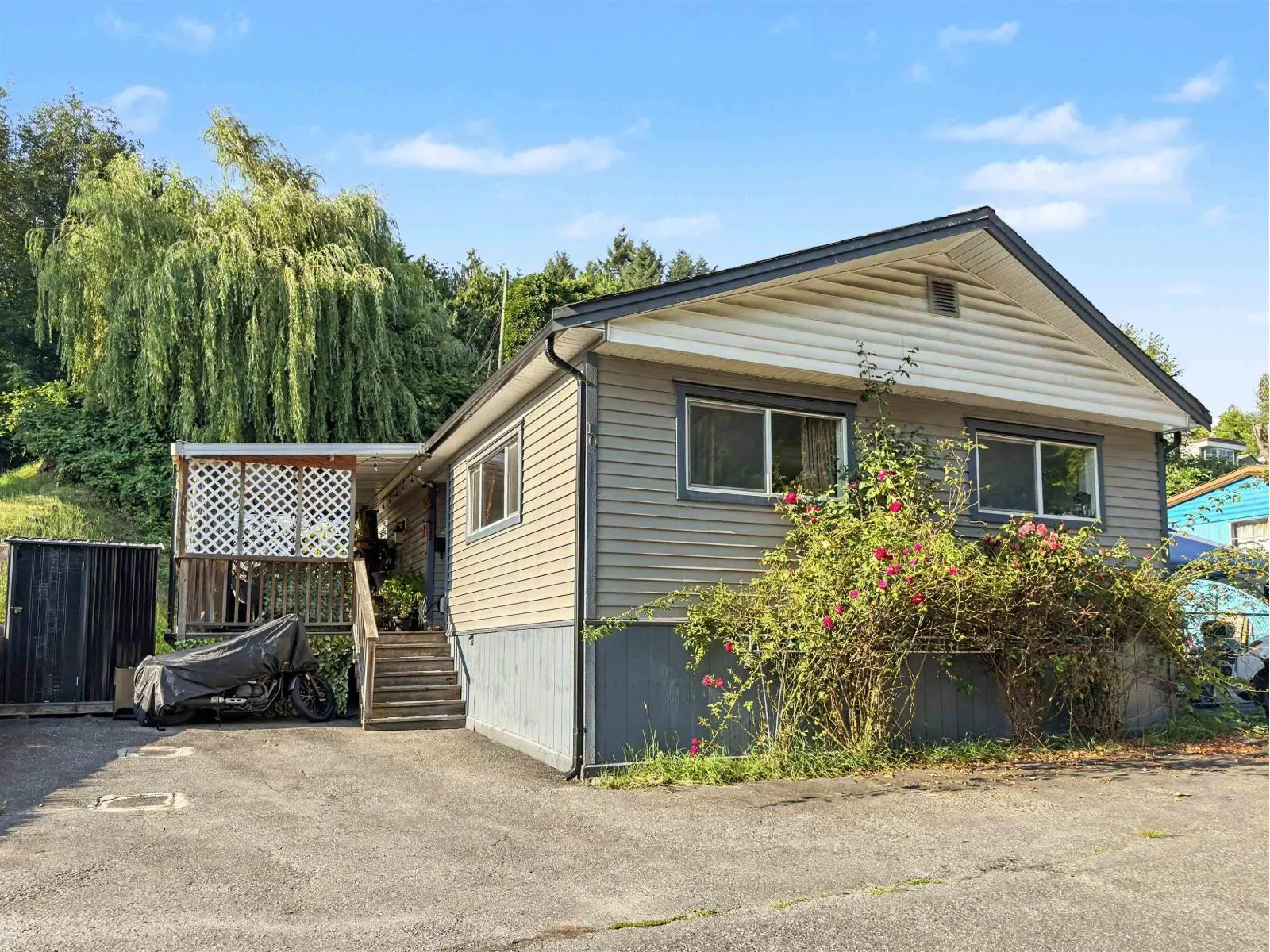 10 32151 LOUGHEED HIGHWAY