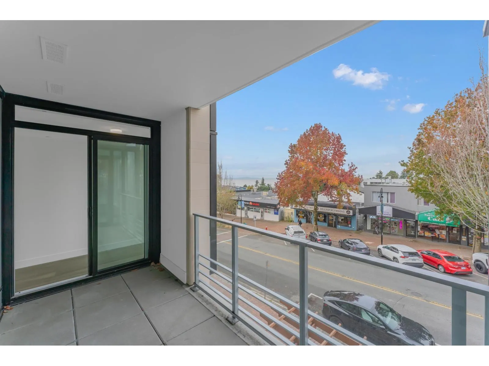 211 1342 JOHNSTON ROAD