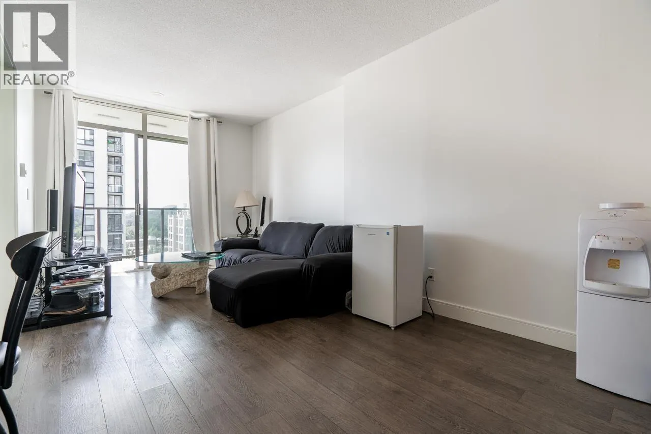 21XX 3007 GLEN DR