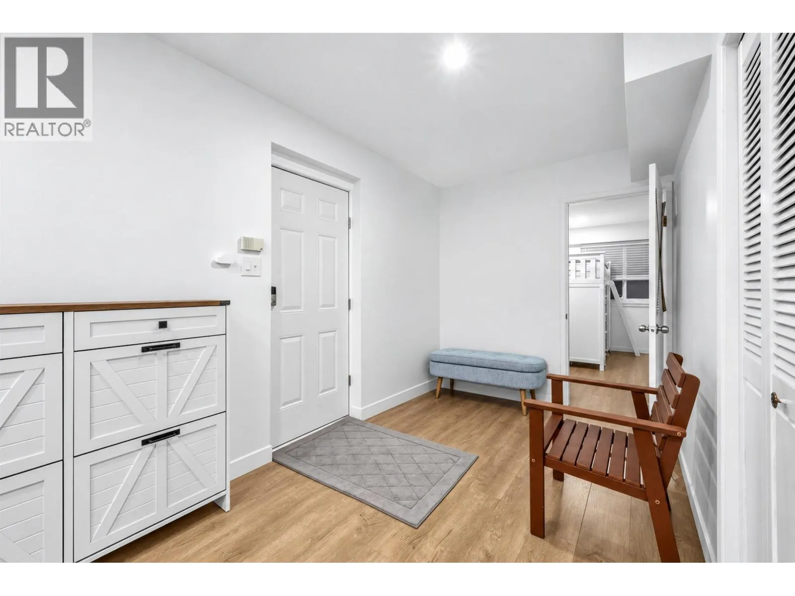 5478 HEATHDALE COURT