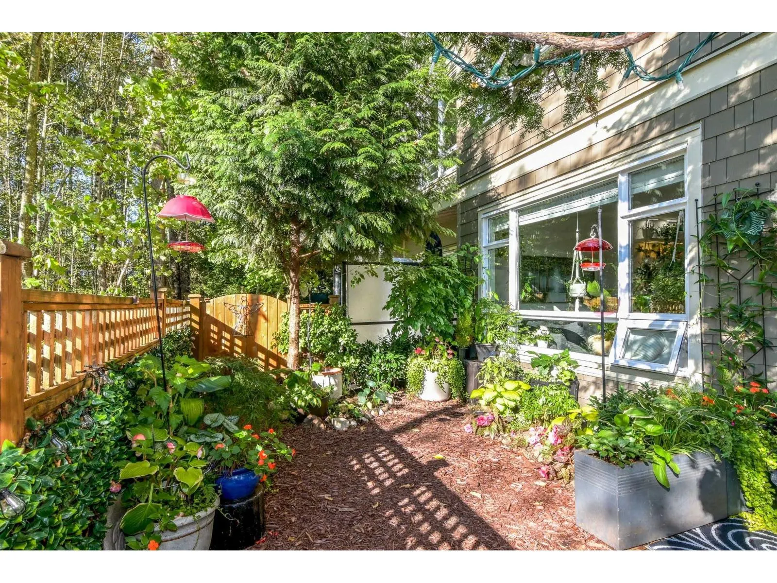 C111 20211 66 AVENUE