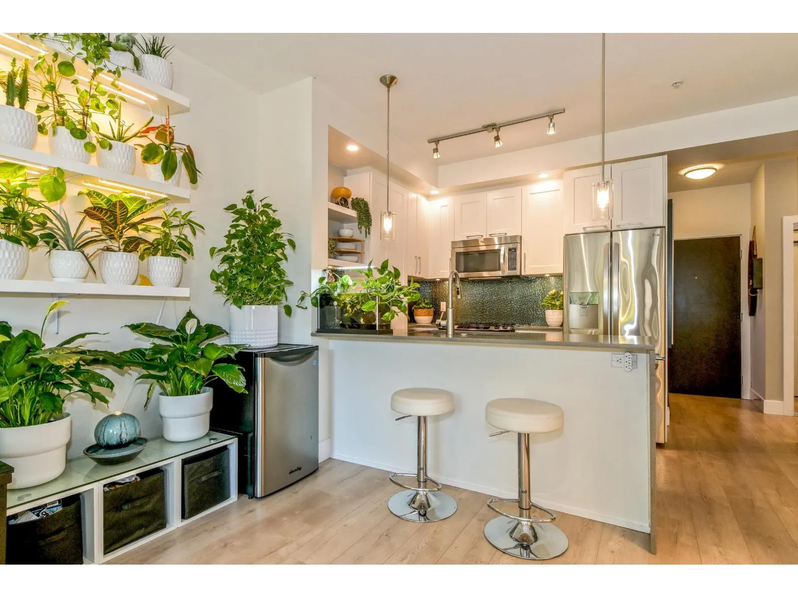 C111 20211 66 AVENUE