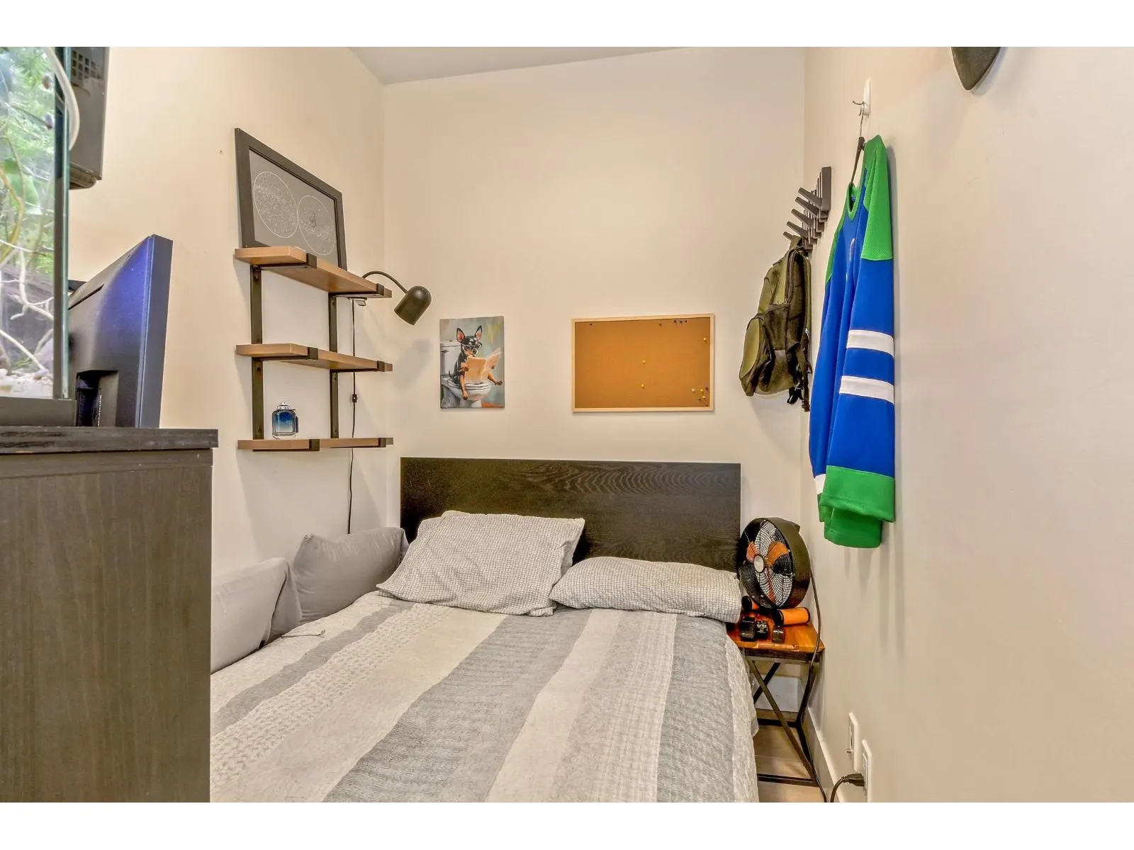 C111 20211 66 AVENUE