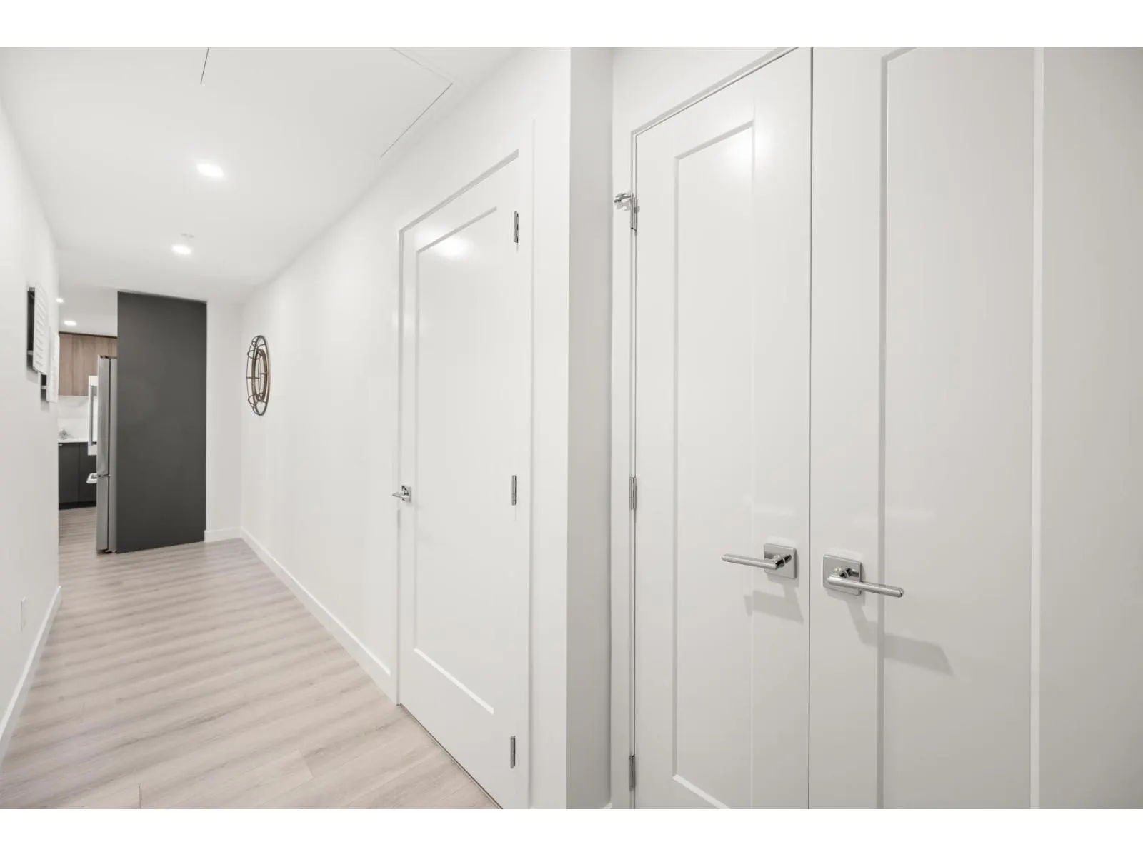 1802 8551 201 STREET