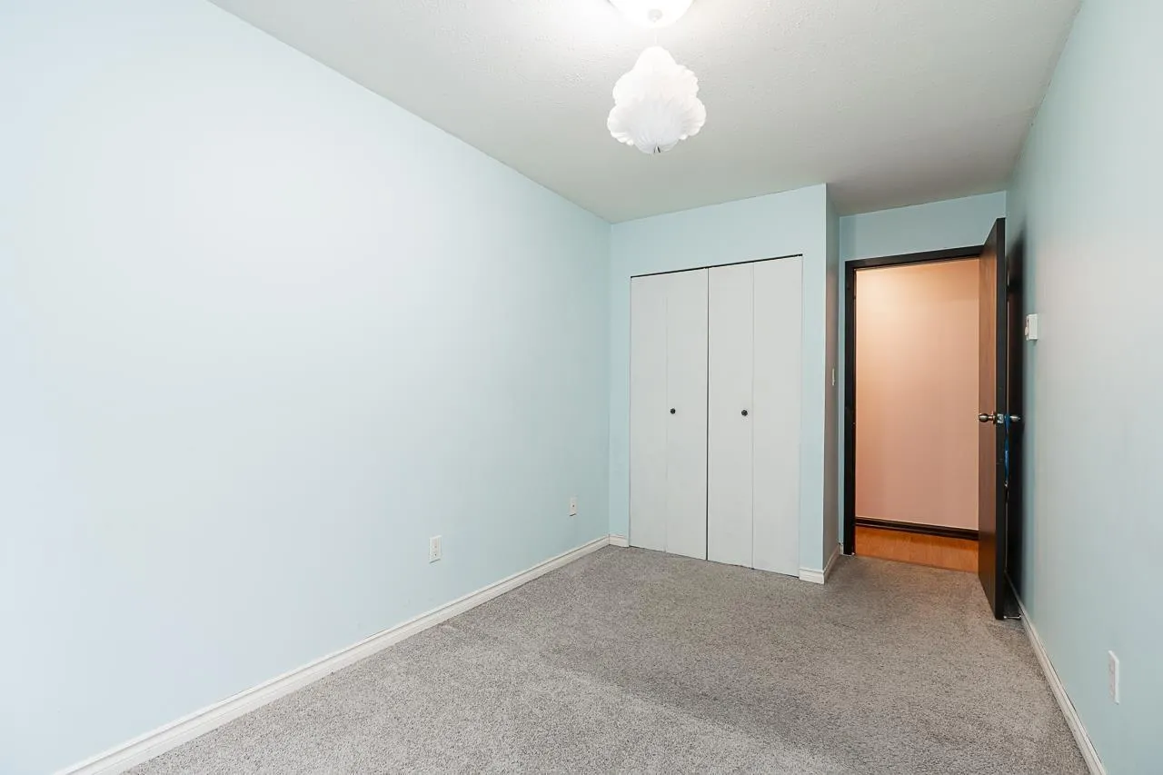 204 13775 74 AVENUE