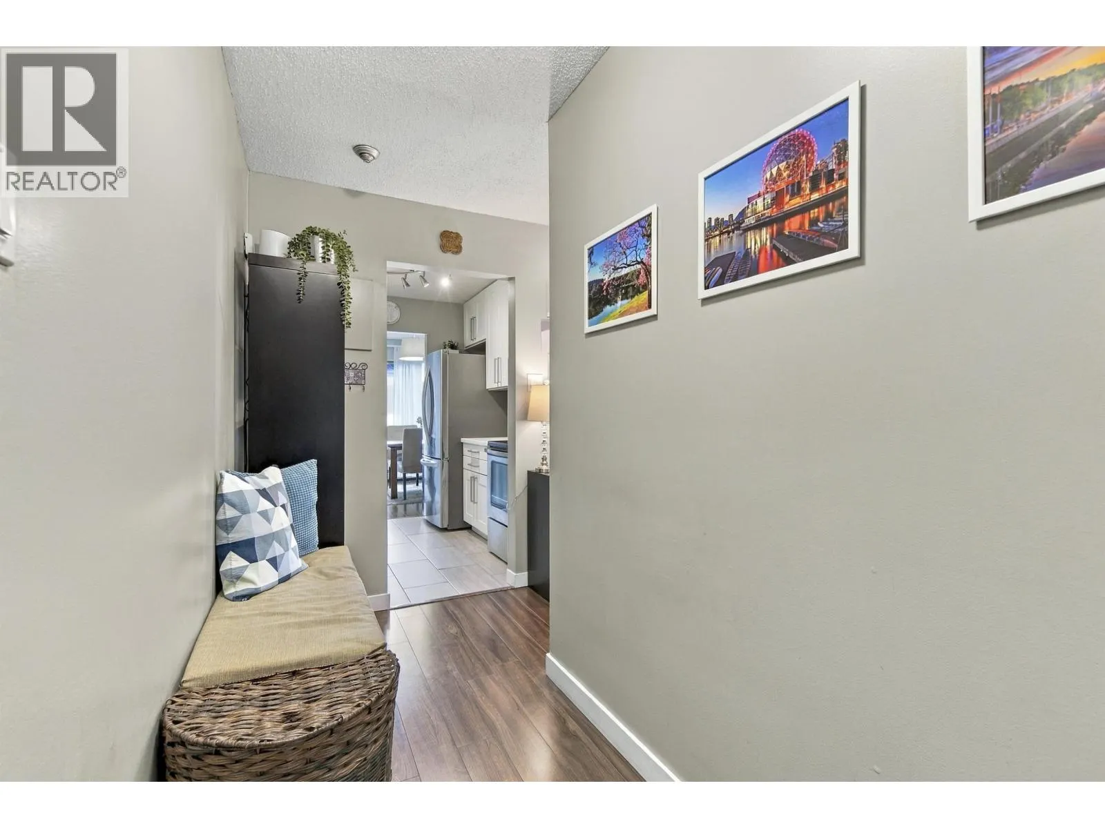303 8400 LANSDOWNE ROAD