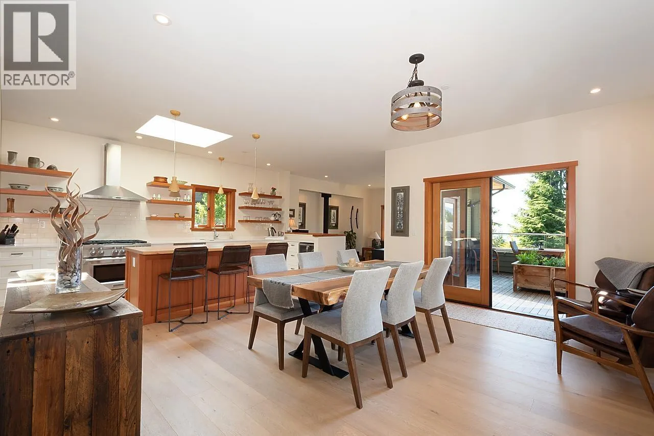 1655 EVERGREEN LANE