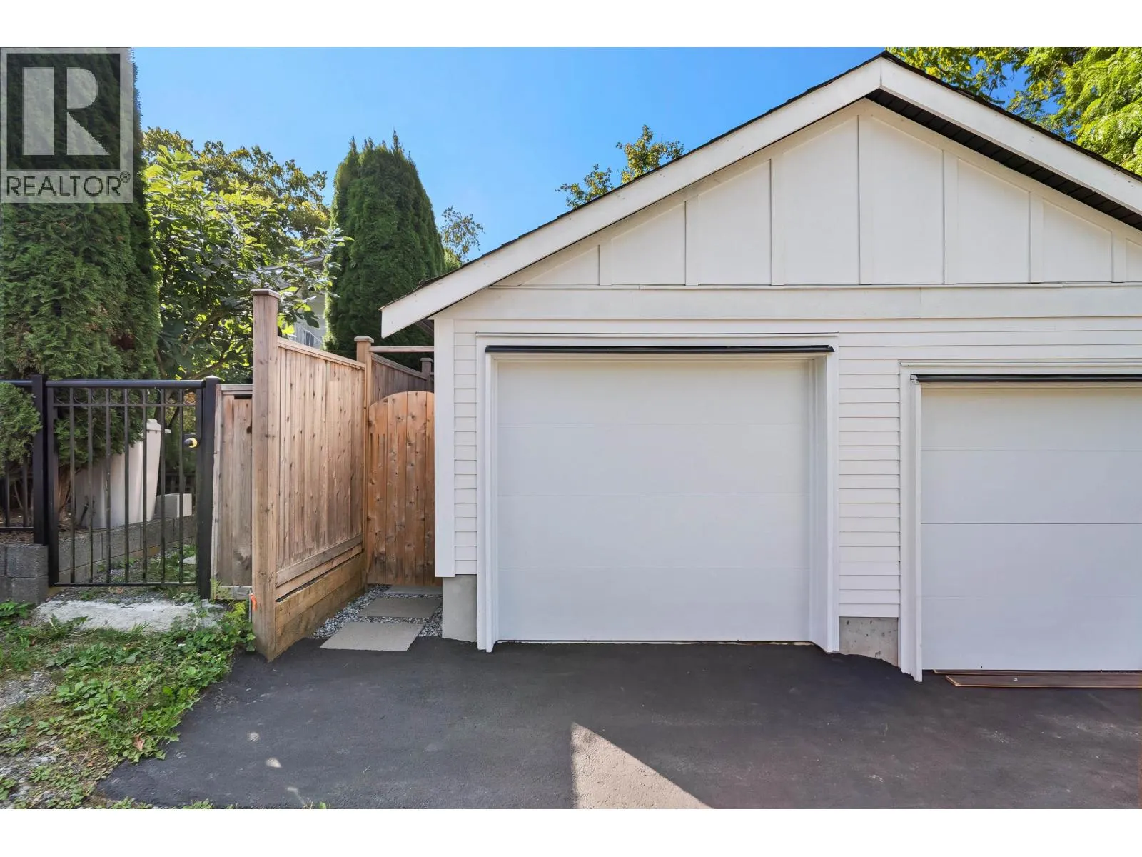 1131 E 23RD AVENUE